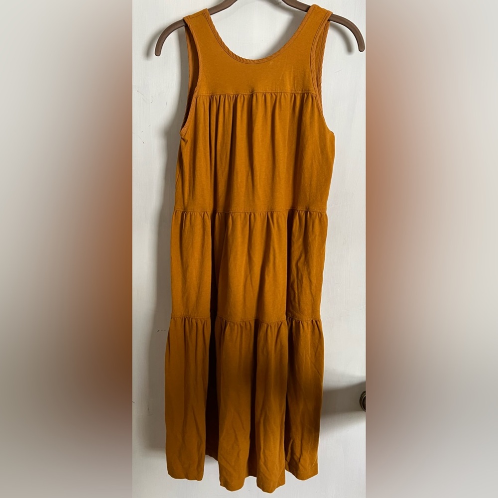 EVERLANE The Weekend Tiered Dress | size XS | Amber | EUC
